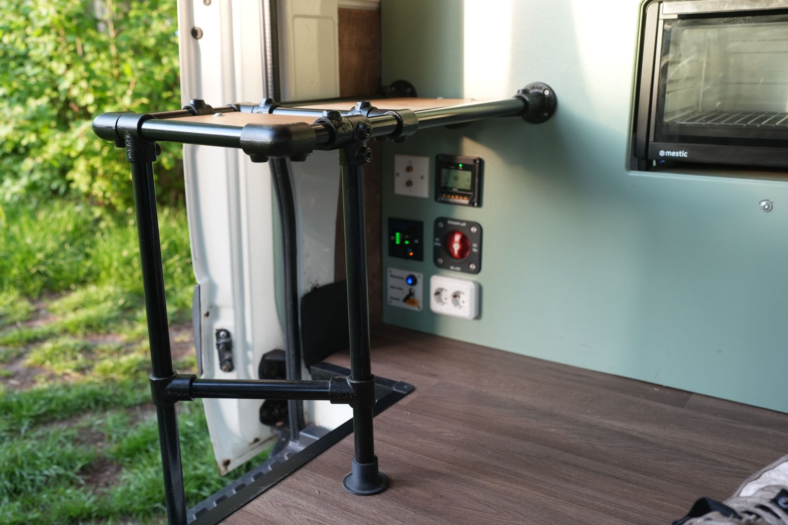 Horizon campervan exterior