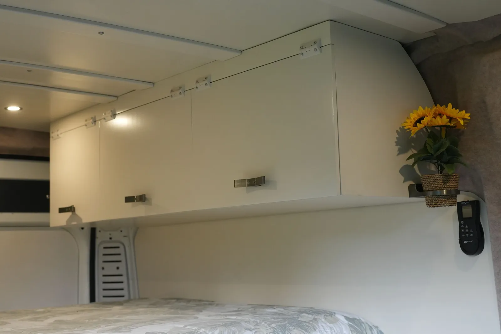 Zonnewijzer campervan detail