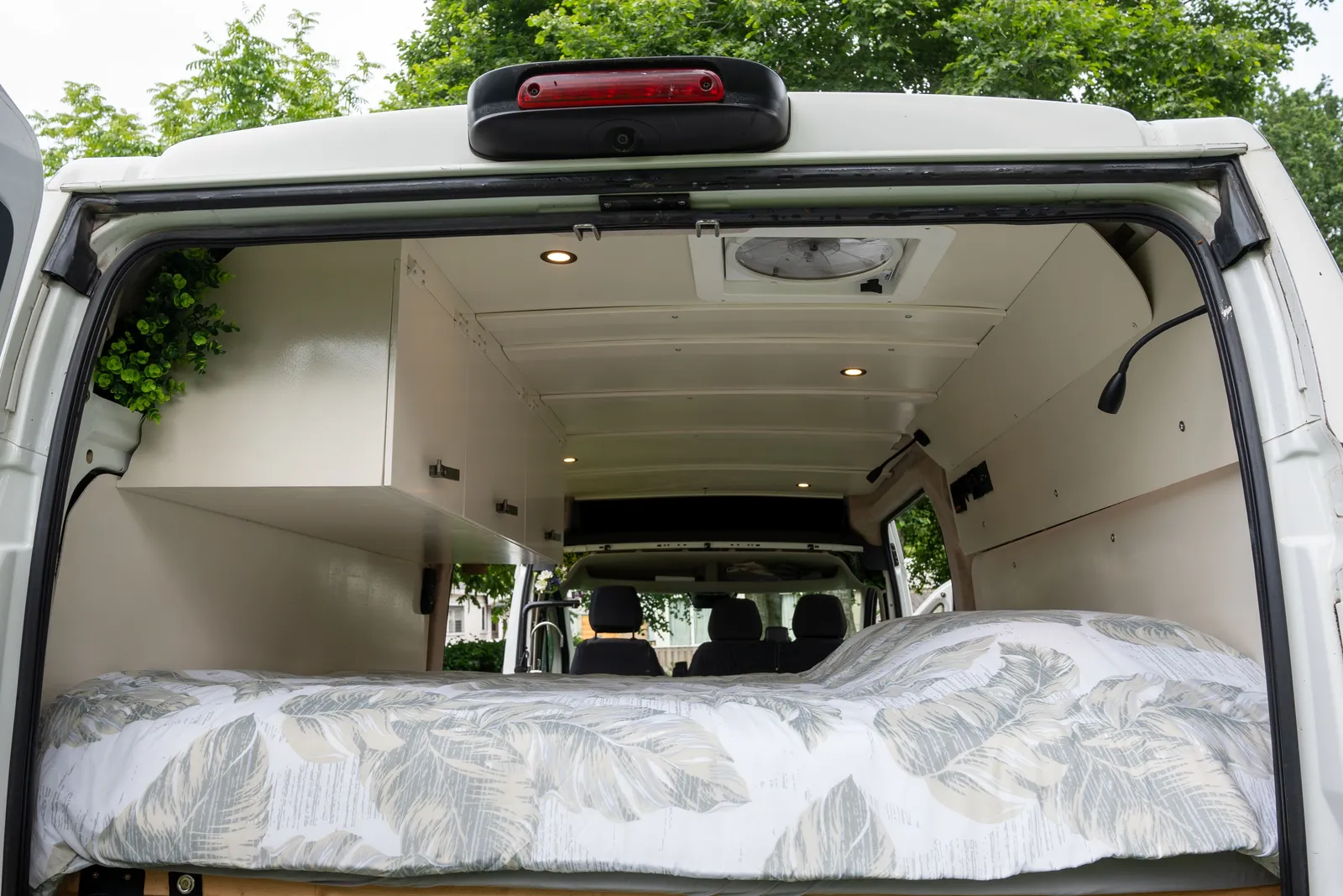 Zonnewijzer campervan atmosphere