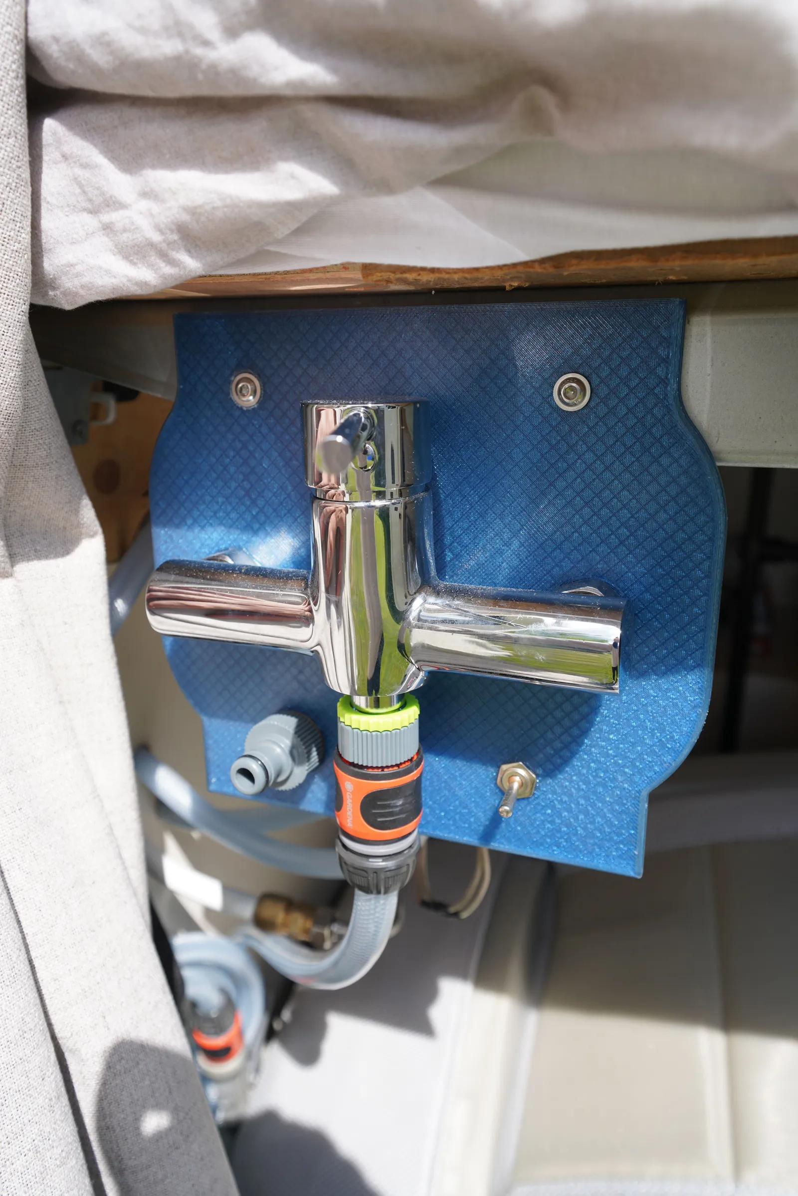 Albatros campervan exterior